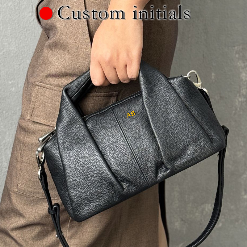 Luxury Bags Japan - Кожаные сумки-подушки с инициалами на заказ