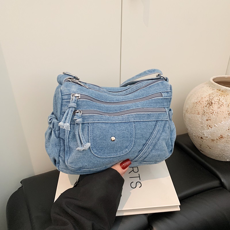Сумка-рюкзак из синего денима  – обзор и цена Luxury Bags Denim