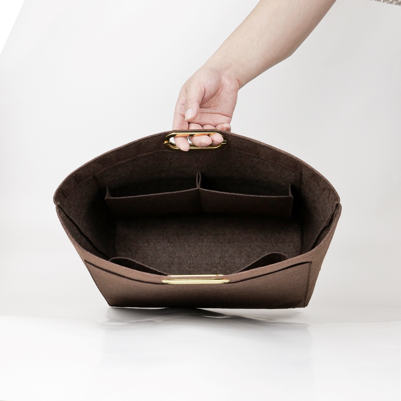 Органайзер для сумок ARTOIS MM – обзор и цена Luxury Bags Goyard