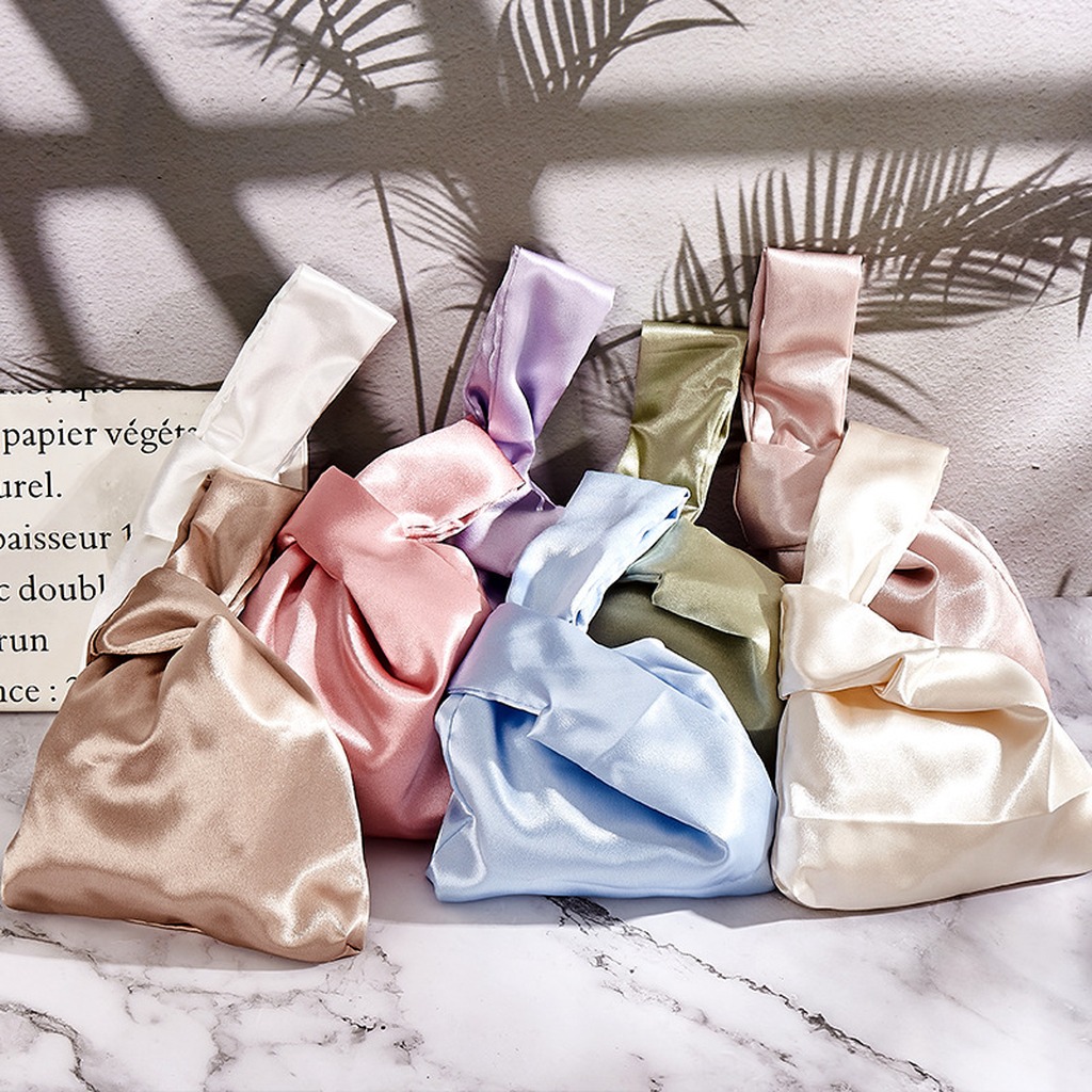 Женская шелковая атласная сумк – обзор и цена Luxury Bags Japan